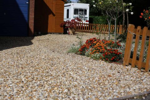 Aldingbourne Gravel Driveway Contractors